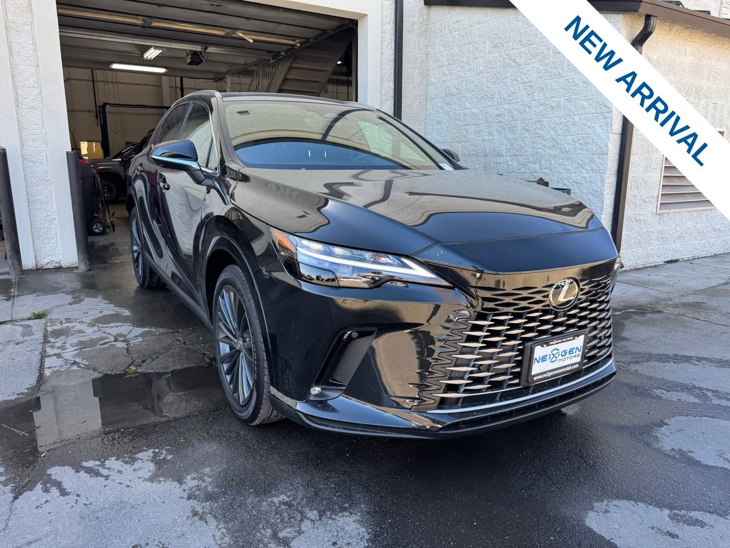 Used 2025 Lexus RX 350 Premium w/ Convenience Package