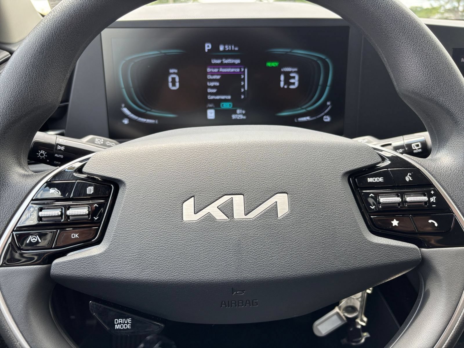 Used 2026 Kia Niro LX FWD image 25