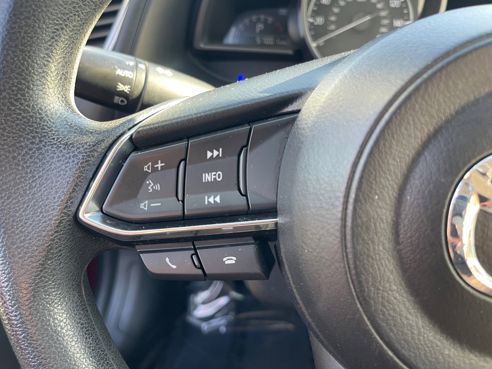 Used 2018 MAZDA MAZDA3 Sport w/ Preferred Equipment Package image 16