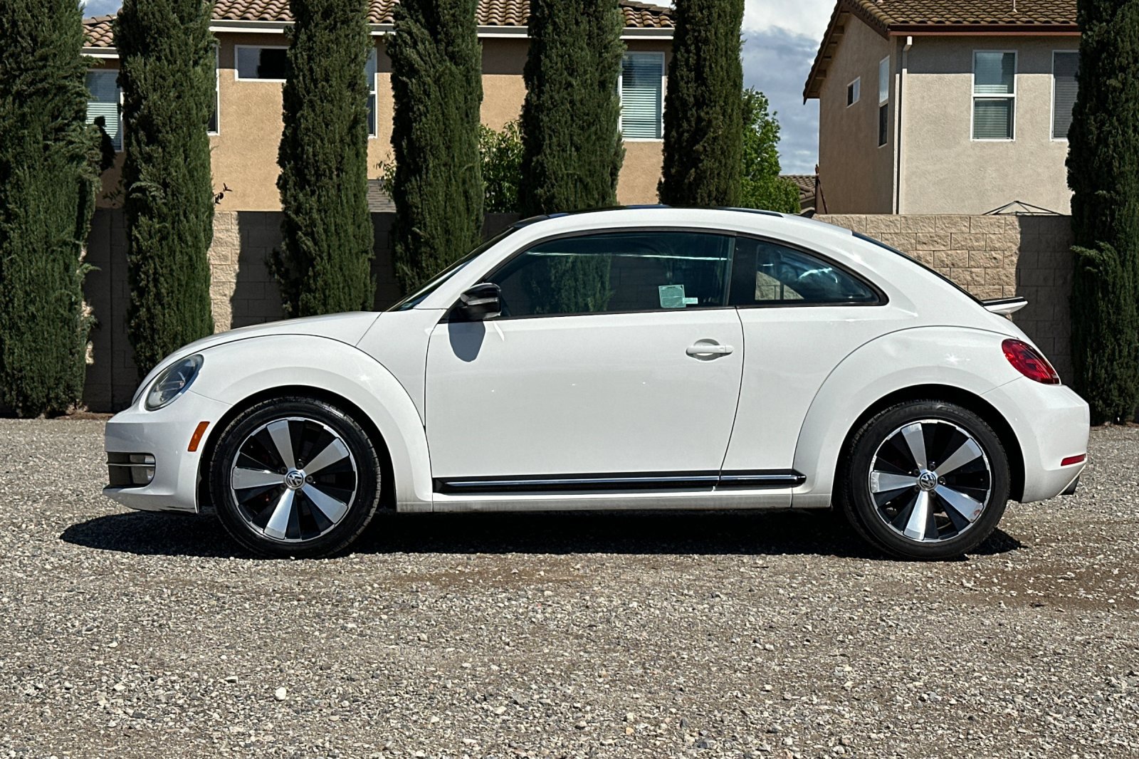 Used 2013 Volkswagen Beetle Turbo image 7