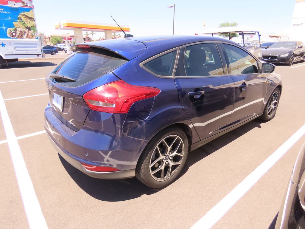 Used 2017 Ford Focus SEL FWD image 3