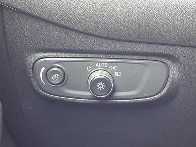 Used 2024 Chevrolet Equinox LT image 19