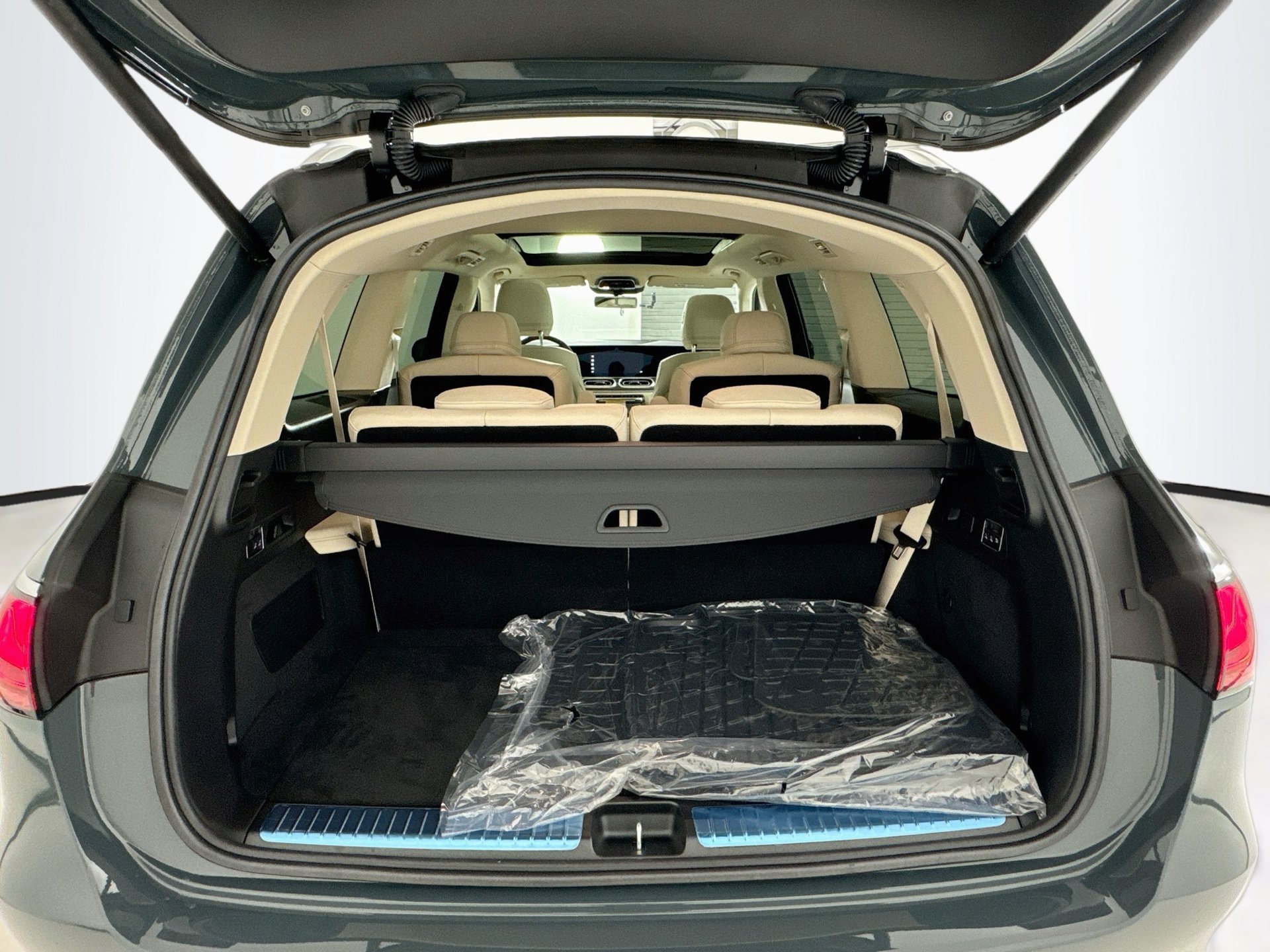 New 2027 Mercedes-Benz GLS 450 4MATIC image 29