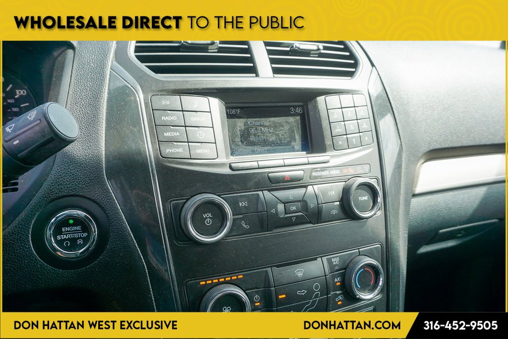 Used 2019 Ford Explorer XLT image 8