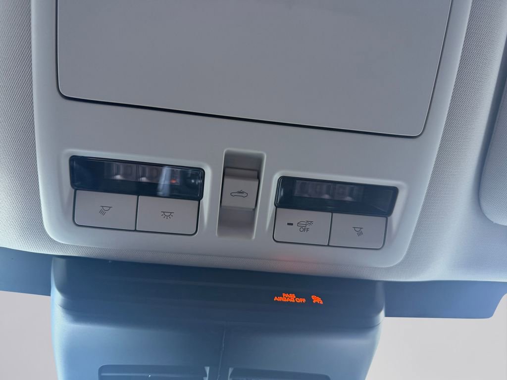 Used 2024 MAZDA CX-90 Plug-In Hybrid w/ Preferred image 2