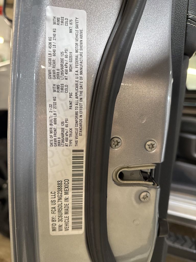 Certified 2022 RAM 2500 Big Horn w/ Night Edition image 29