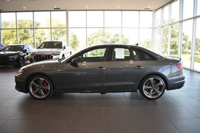 Used 2023 Audi A4 2.0T Premium Plus w/ Premium Plus Package AWD/4WD image 4