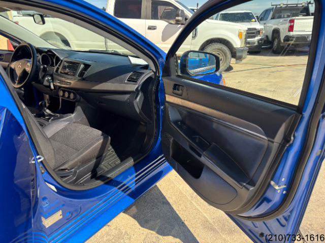 Used 2015 Mitsubishi Lancer ES image 29