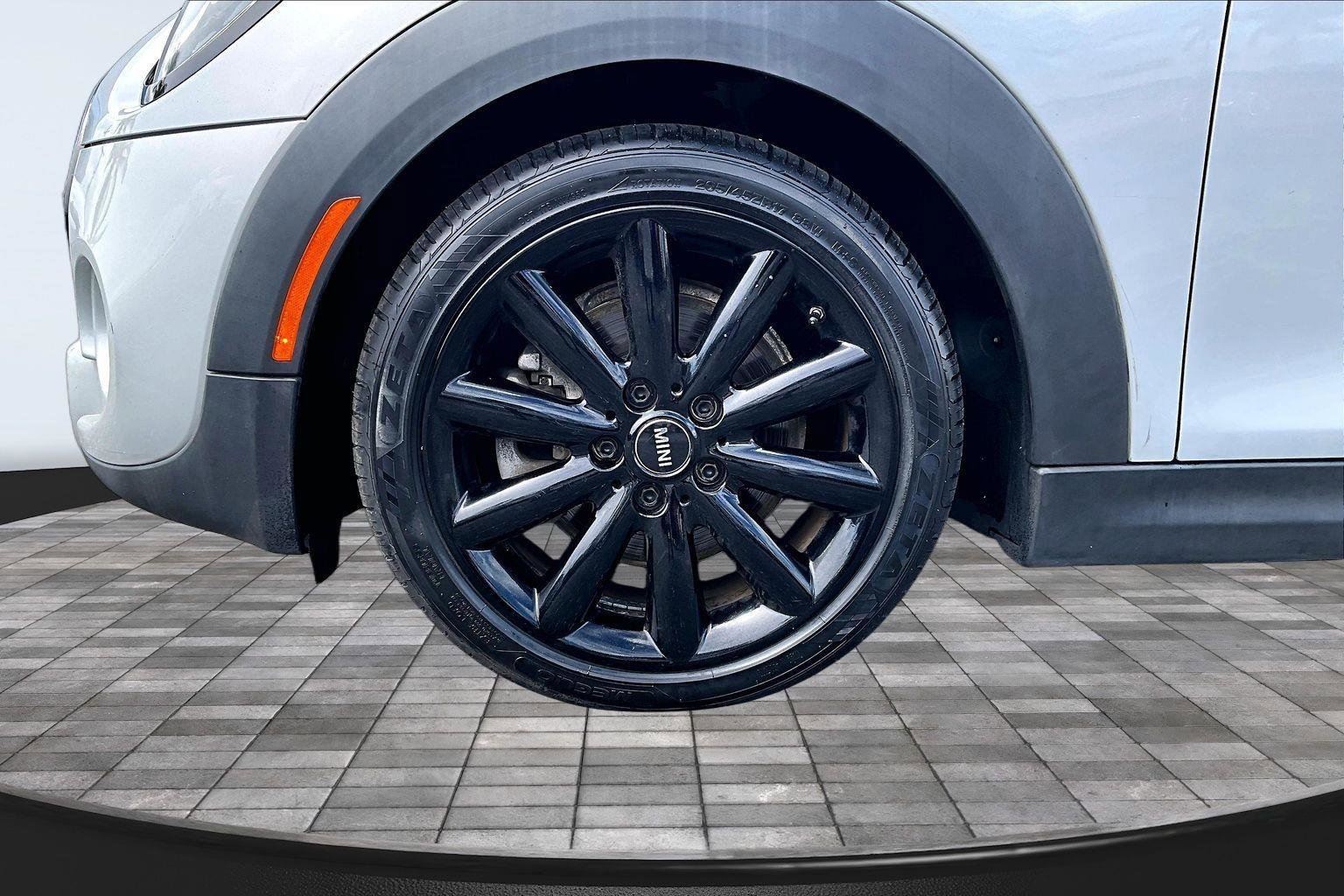 Used 2016 MINI Cooper S image 35