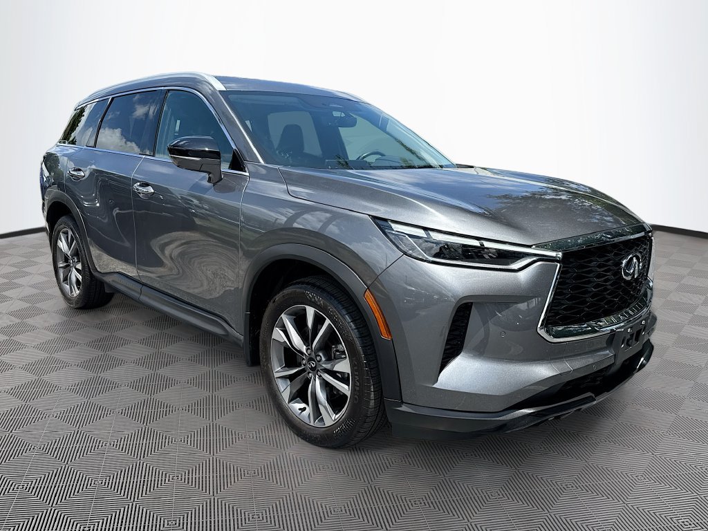 Certified 2023 INFINITI QX60 Luxe w/ Cargo Package AWD/4WD image 4