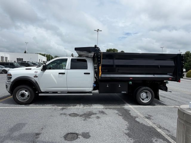 New 2026 RAM 5500 Tradesman w/ Chrome Appearance Group AWD/4WD image 4