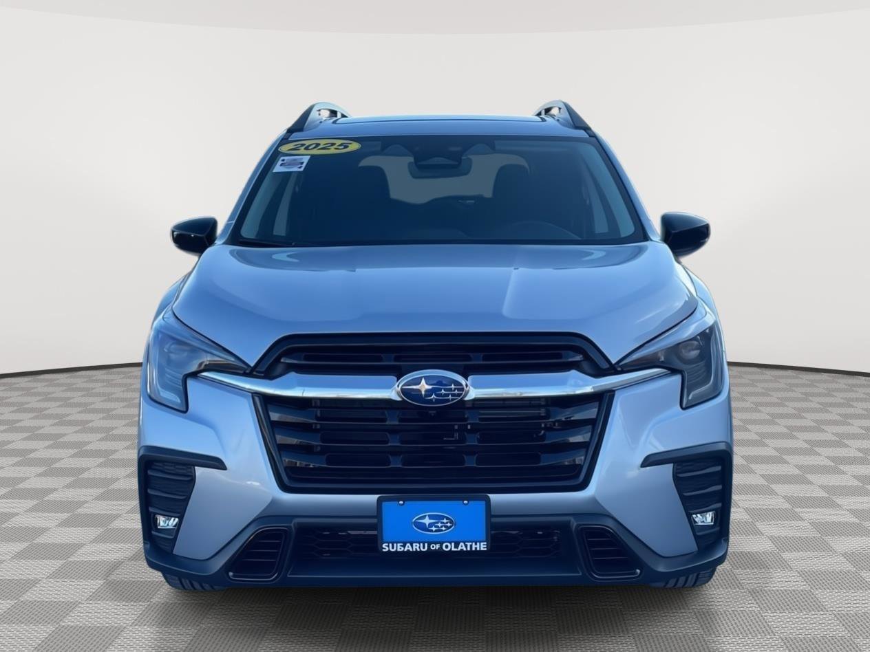 Certified 2025 Subaru Ascent Limited image 2