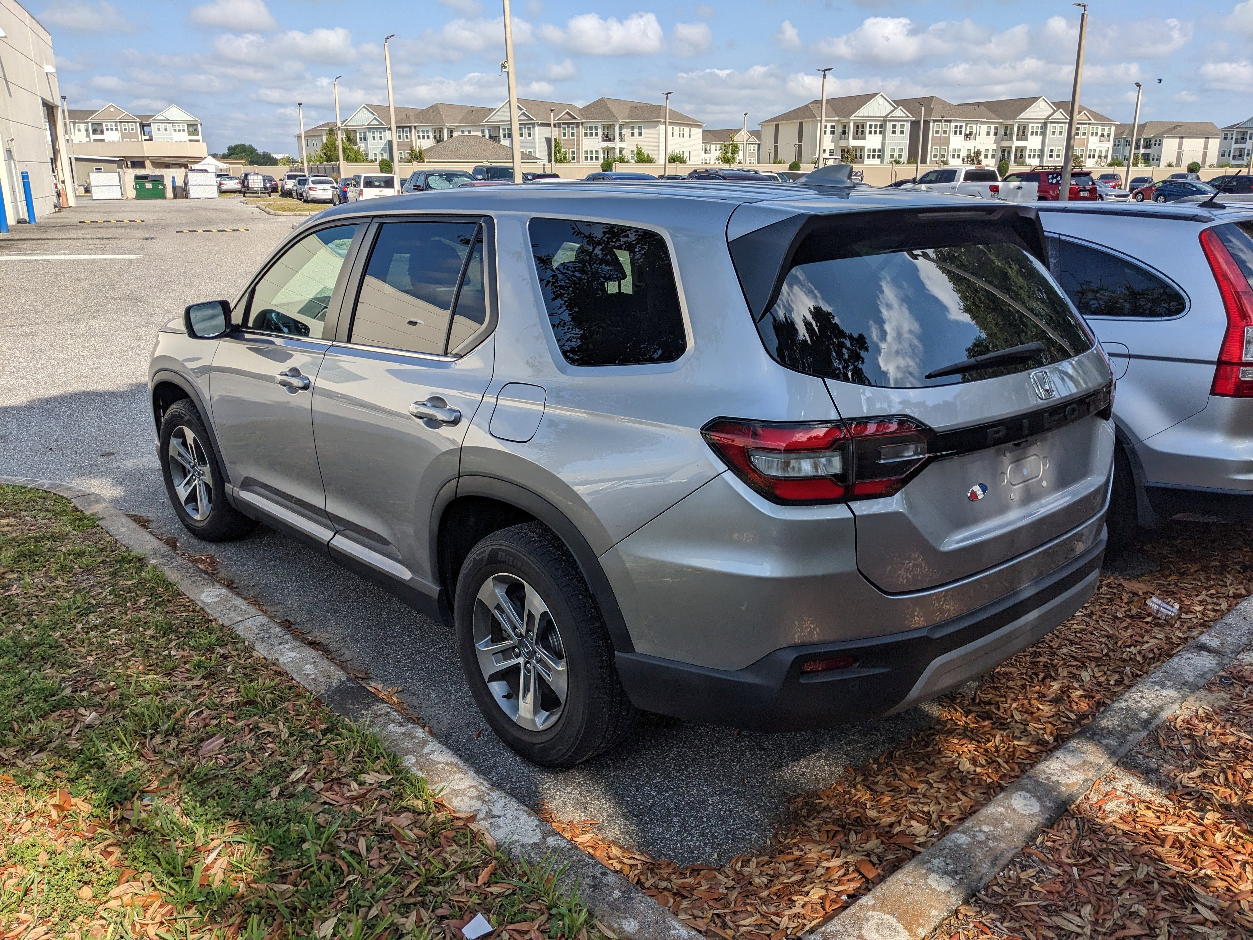 Used 2024 Honda Pilot EX-L image 10