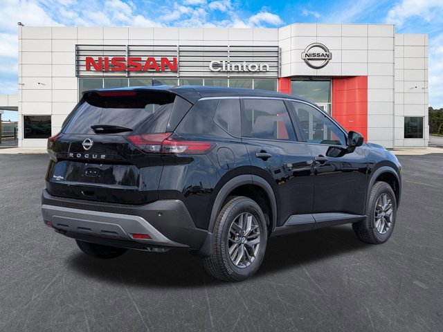 Certified 2023 Nissan Rogue S FWD image 3