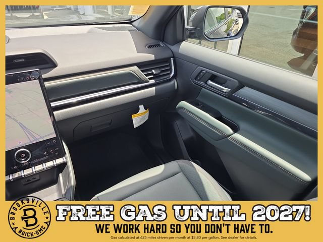 New 2026 GMC Terrain AT4 w/ Technology Package II AWD/4WD image 14