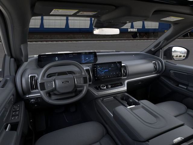 New 2026 Ford Expedition Platinum image 9