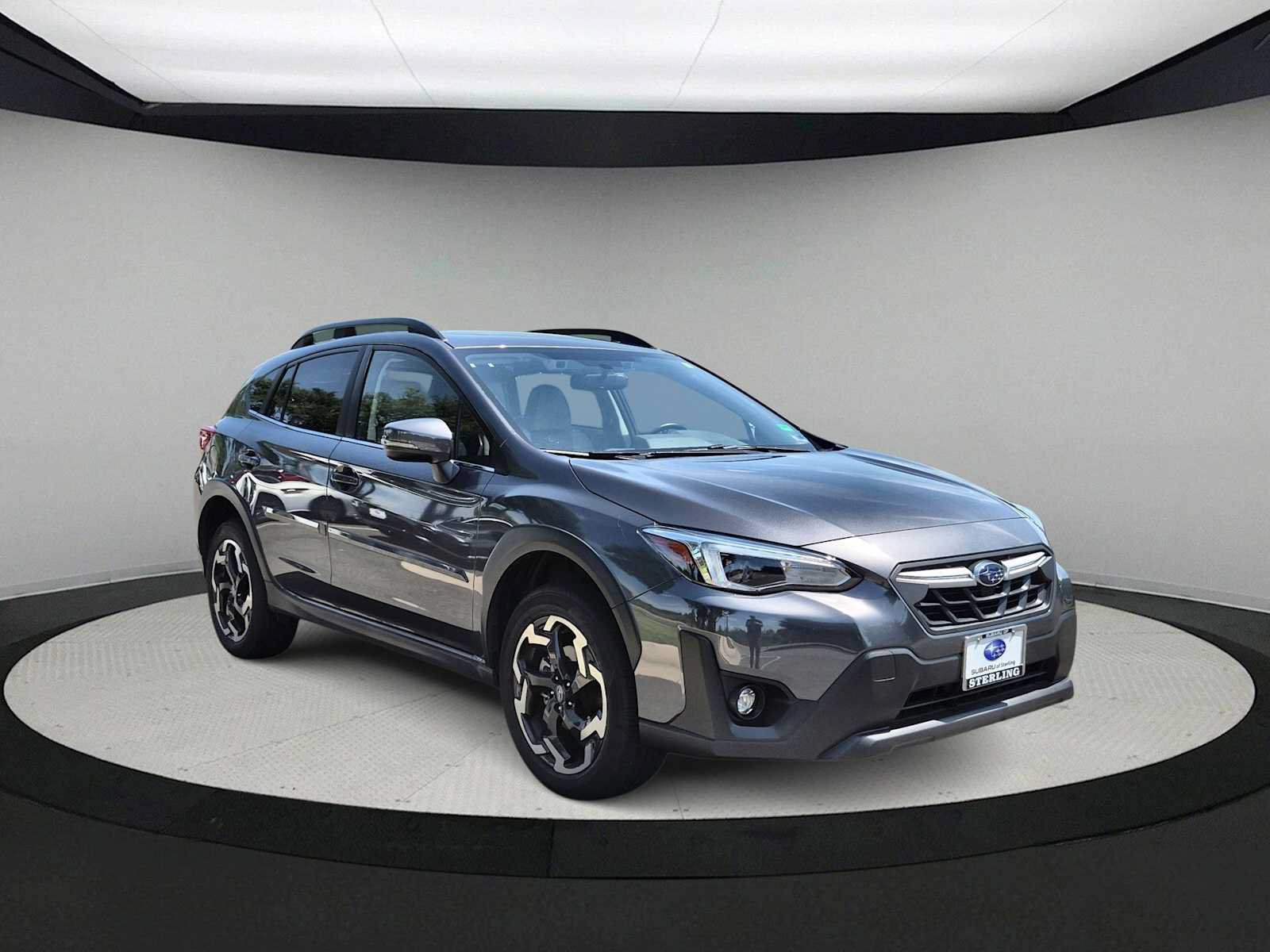 Used 2021 Subaru Crosstrek 2.5i Limited w/ Moonroof Package 2 AWD/4WD image 2