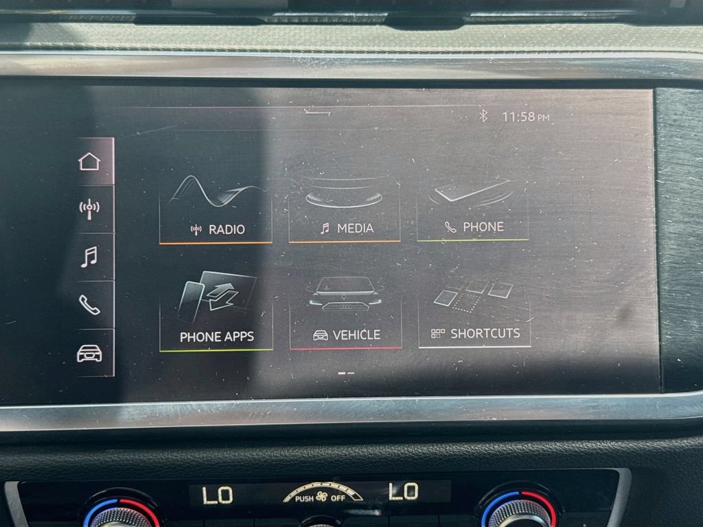 Used 2020 Audi Q3 2.0T Premium AWD/4WD image 14