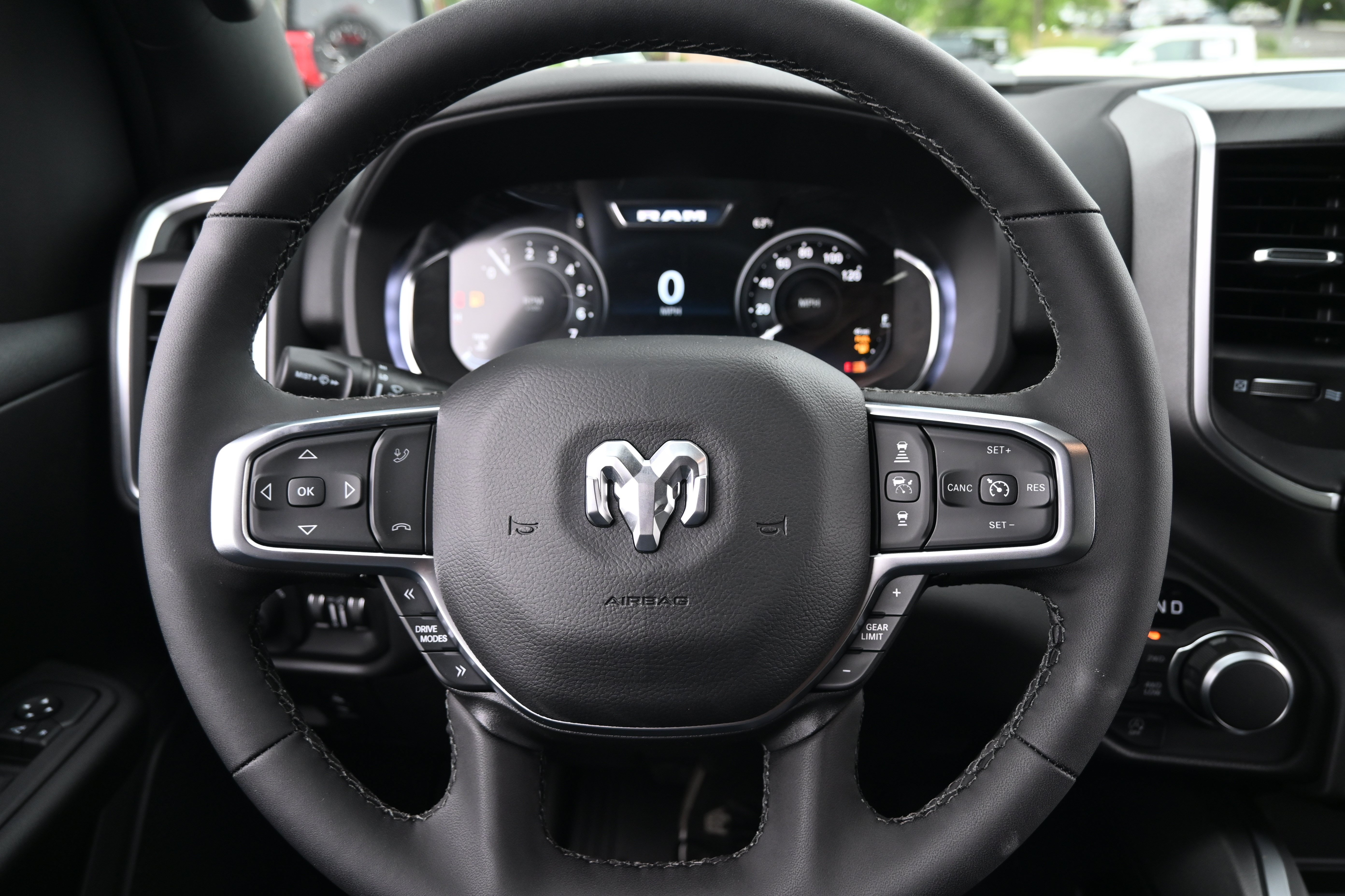New 2026 RAM 1500 Big Horn AWD/4WD image 17