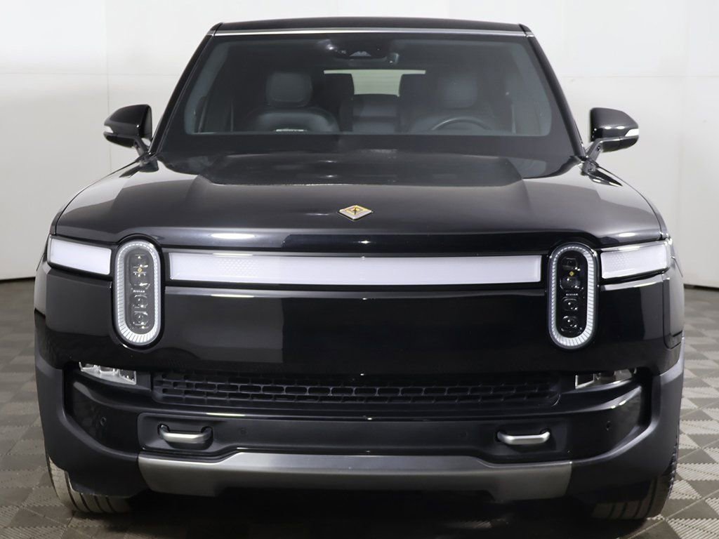 Used 2024 Rivian R1S Adventure image 16