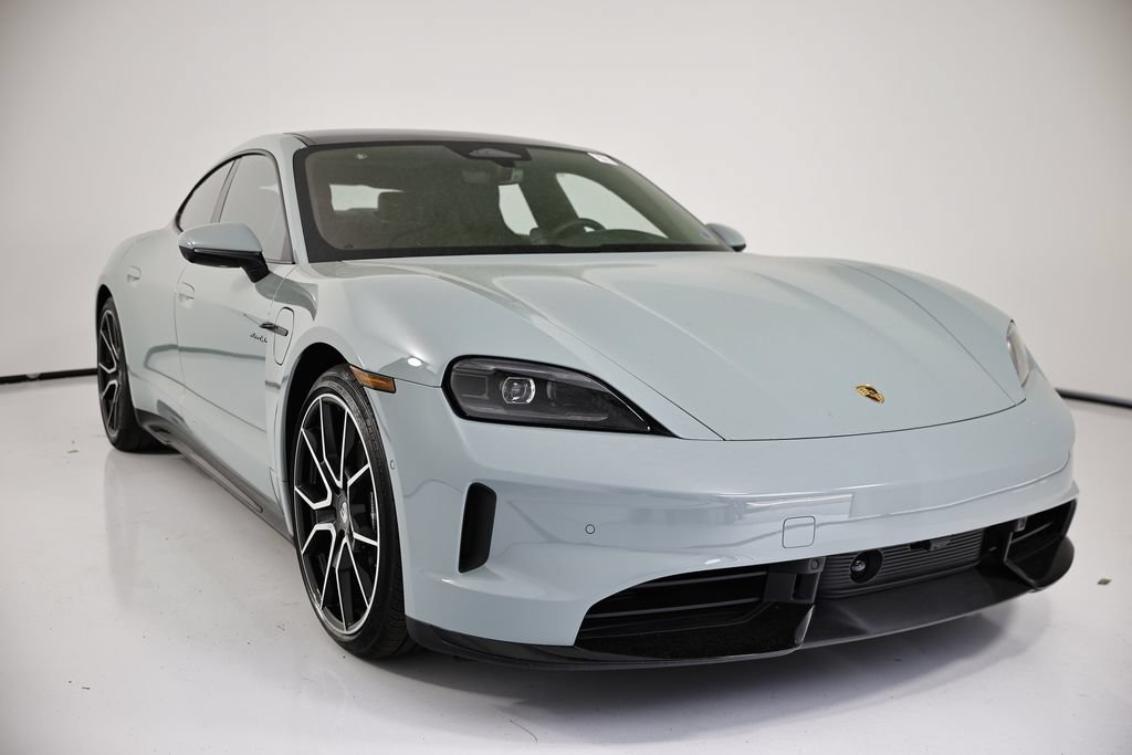 New 2026 Porsche Taycan RWD image 9