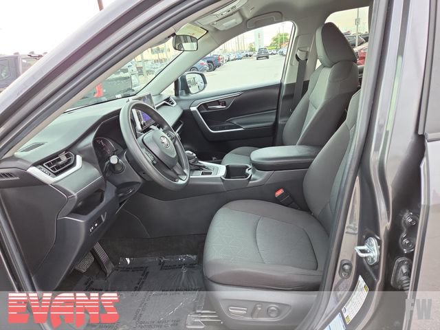 Used 2023 Toyota RAV4 XLE AWD/4WD image 19