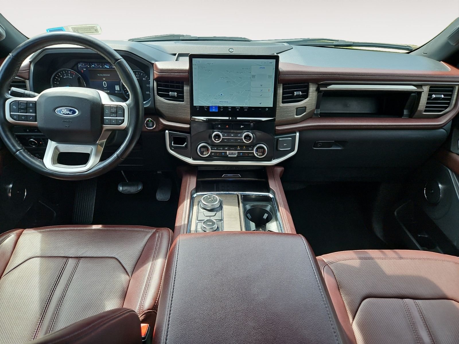 Used 2024 Ford Expedition Limited AWD/4WD image 10