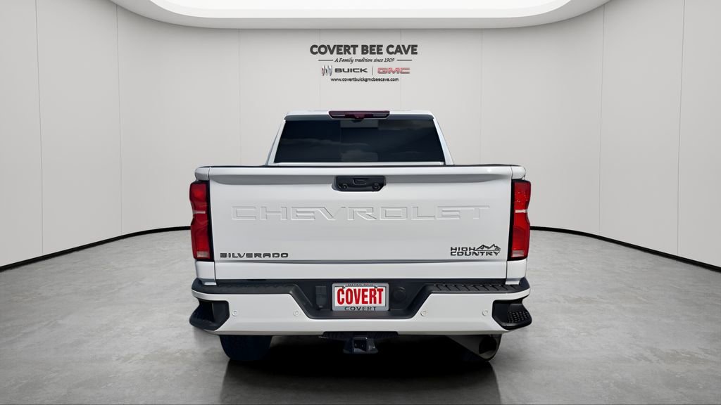 Used 2024 Chevrolet Silverado 2500 High Country w/ Technology Package image 8