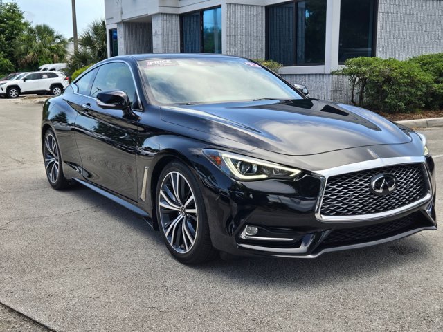 Used 2022 INFINITI Q60 3.0t Luxe w/ Essential Package RWD image 3