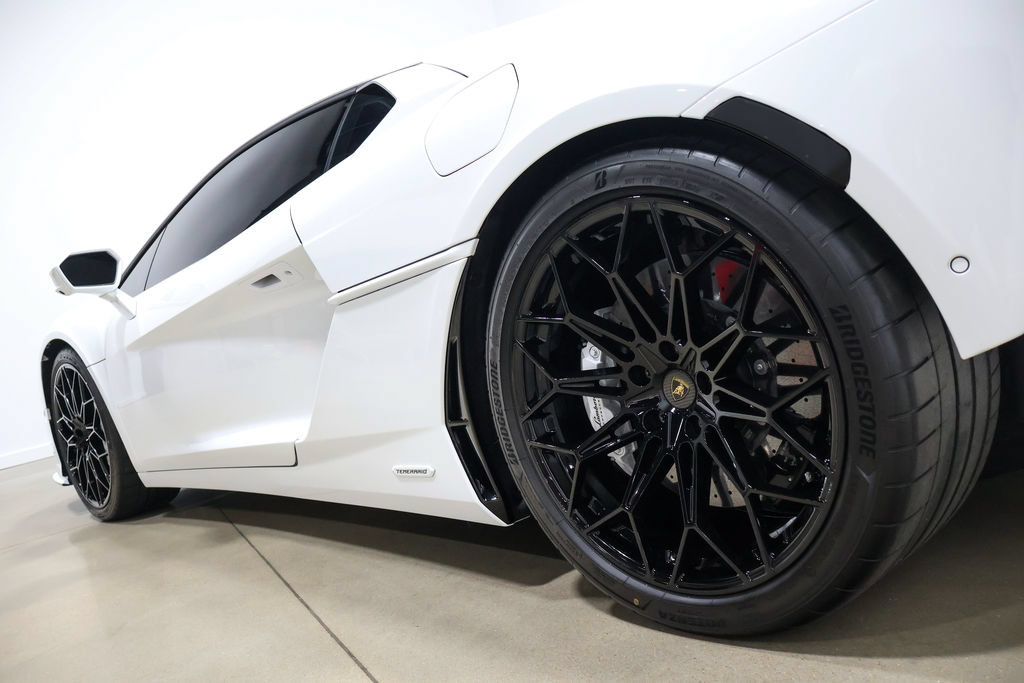 Used 2026 Lamborghini Temerario AWD/4WD image 19