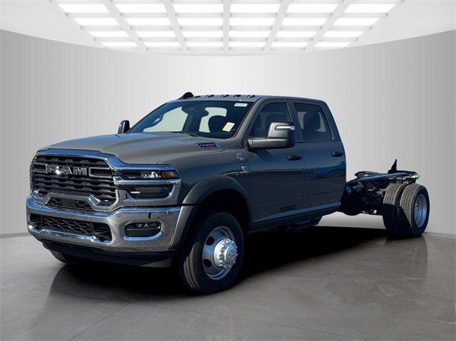 New 2026 RAM 5500 Tradesman image 3