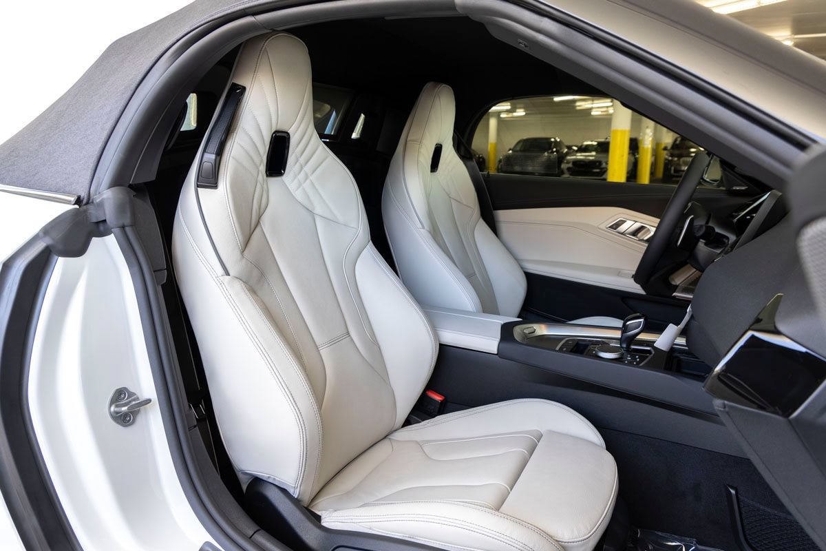New 2026 BMW Z4 sDrive30i w/ Premium Package RWD image 27