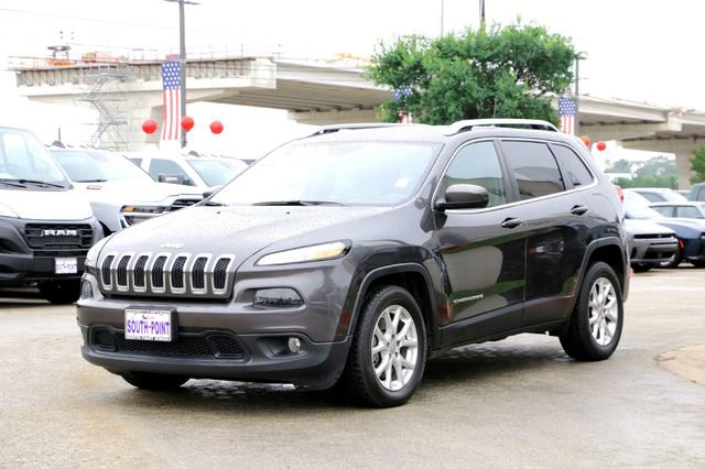 Used 2016 Jeep Cherokee Latitude w/ Comfort/Convenience Group FWD image 7