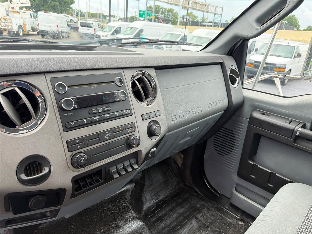 Used 2013 Ford F650 2WD Regular Cab Super Duty image 14