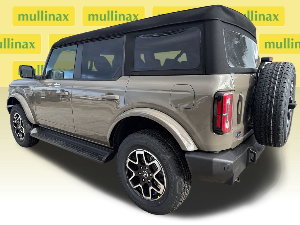 New 2025 Ford Bronco Outer Banks image 4