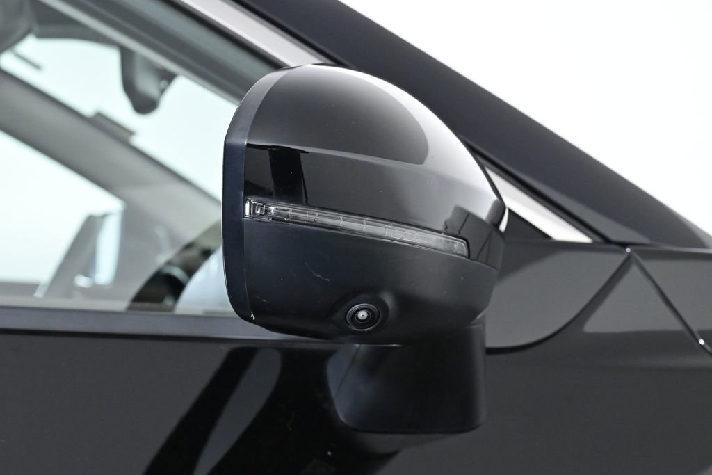 Used 2021 Nissan Rogue SL w/ Premium Package image 11