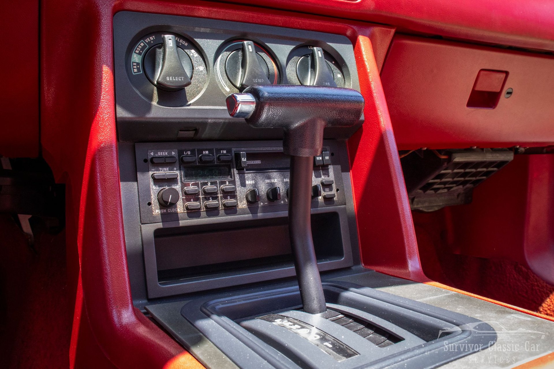 Used 1989 Ford Mustang LX RWD image 18