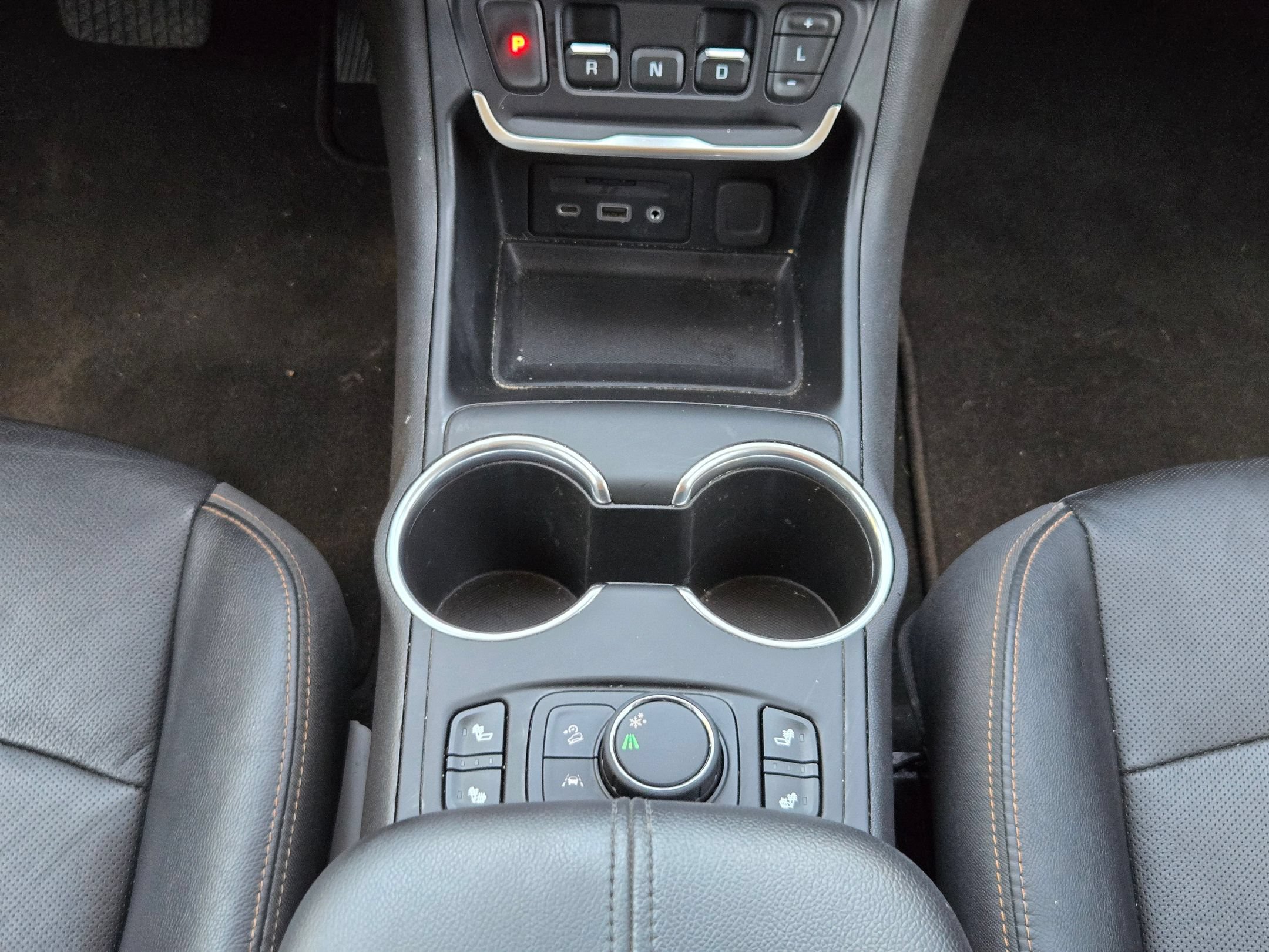 Used 2020 GMC Terrain SLT w/ Preferred Package FWD image 19