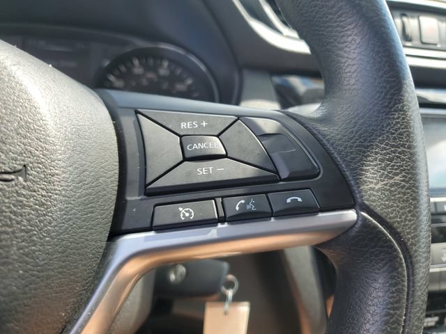 Used 2017 Nissan Rogue S AWD/4WD image 23
