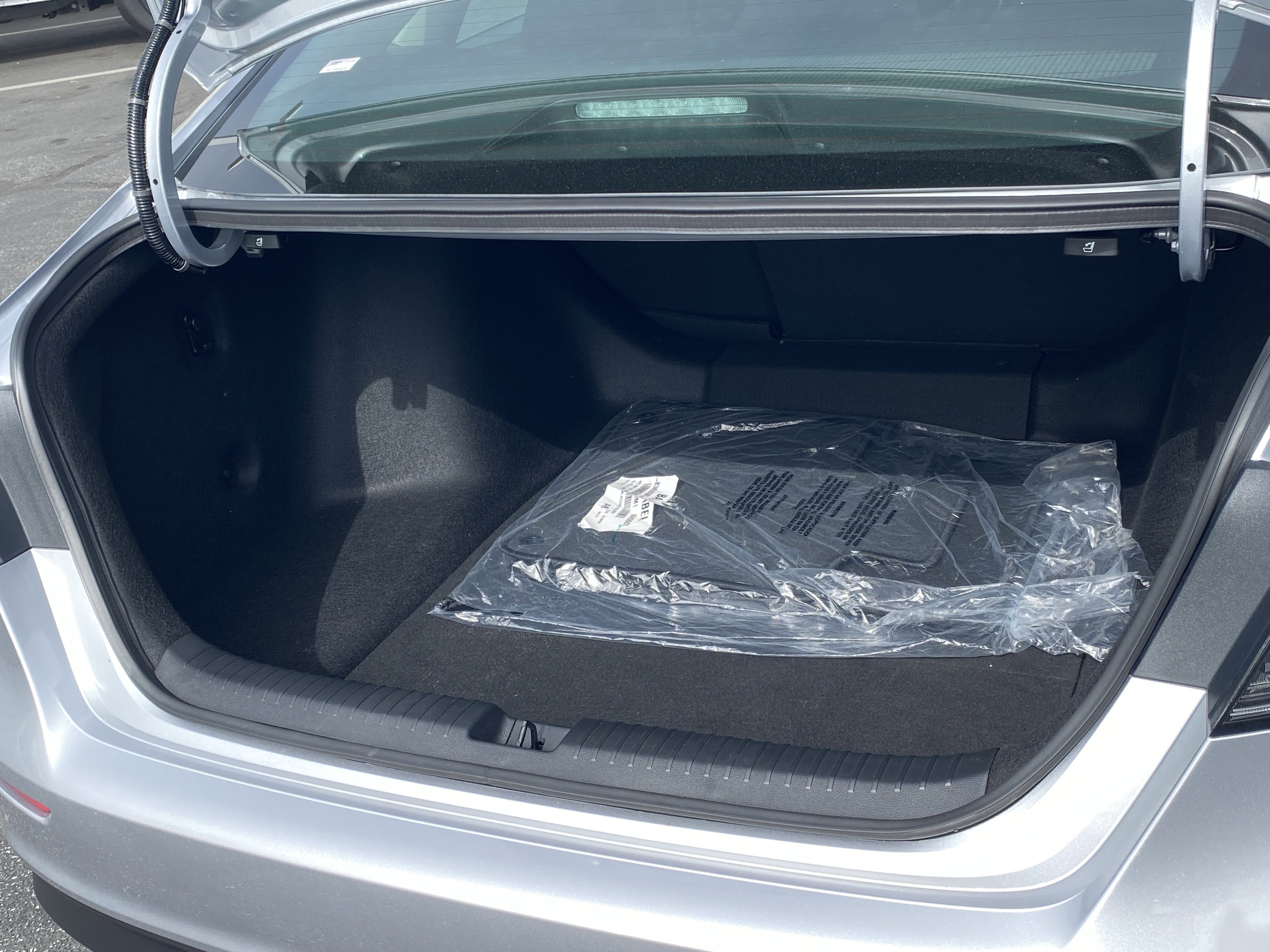 Certified 2025 Honda Accord SE image 12