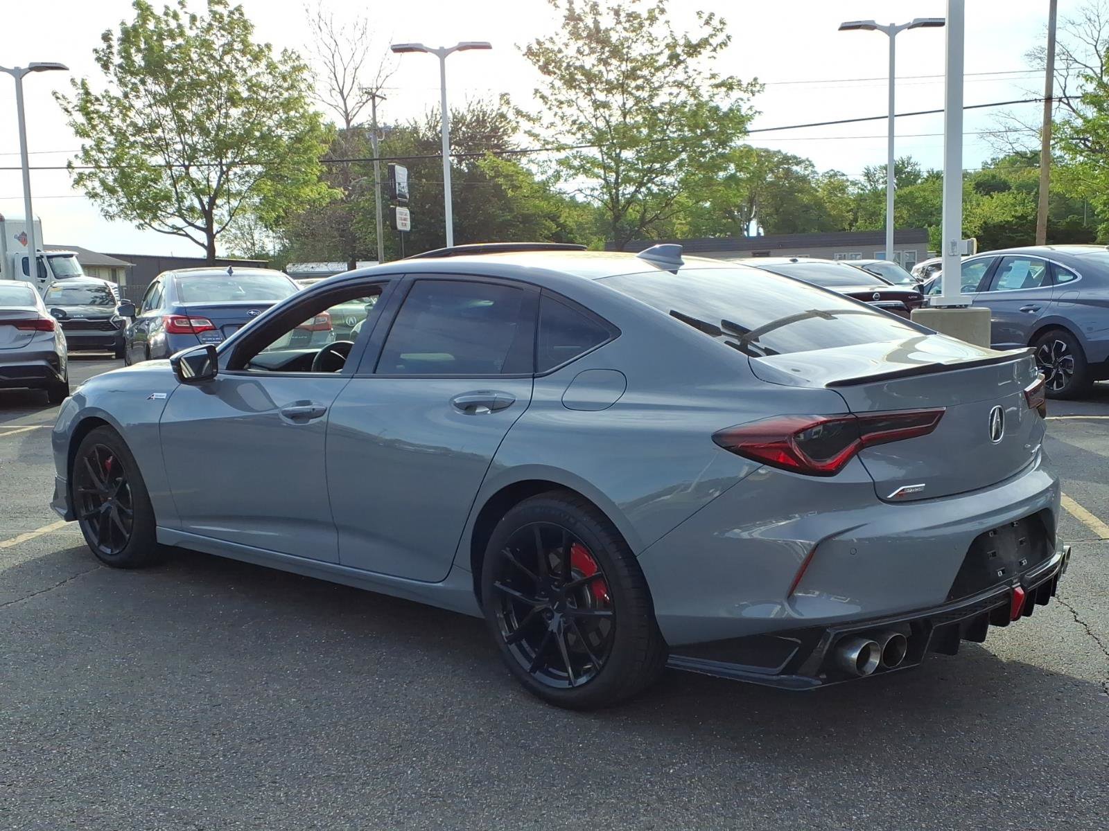 Used 2025 Acura TLX SH-AWD w/ A-SPEC Pkg image 9