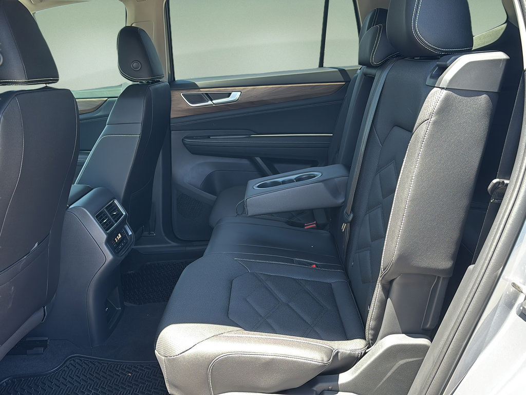 New 2026 Volkswagen Atlas SE AWD/4WD image 16