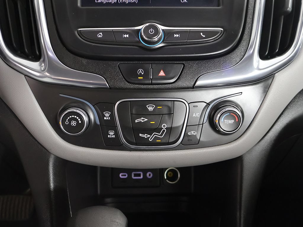 Used 2024 Chevrolet Equinox LS AWD/4WD image 43