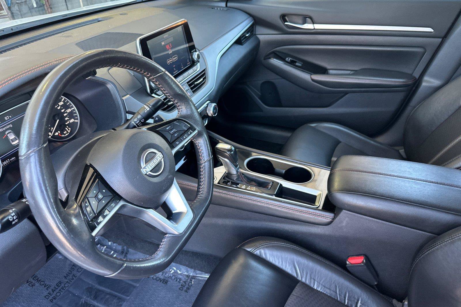 Certified 2024 Nissan Altima 2.5 SR FWD image 10