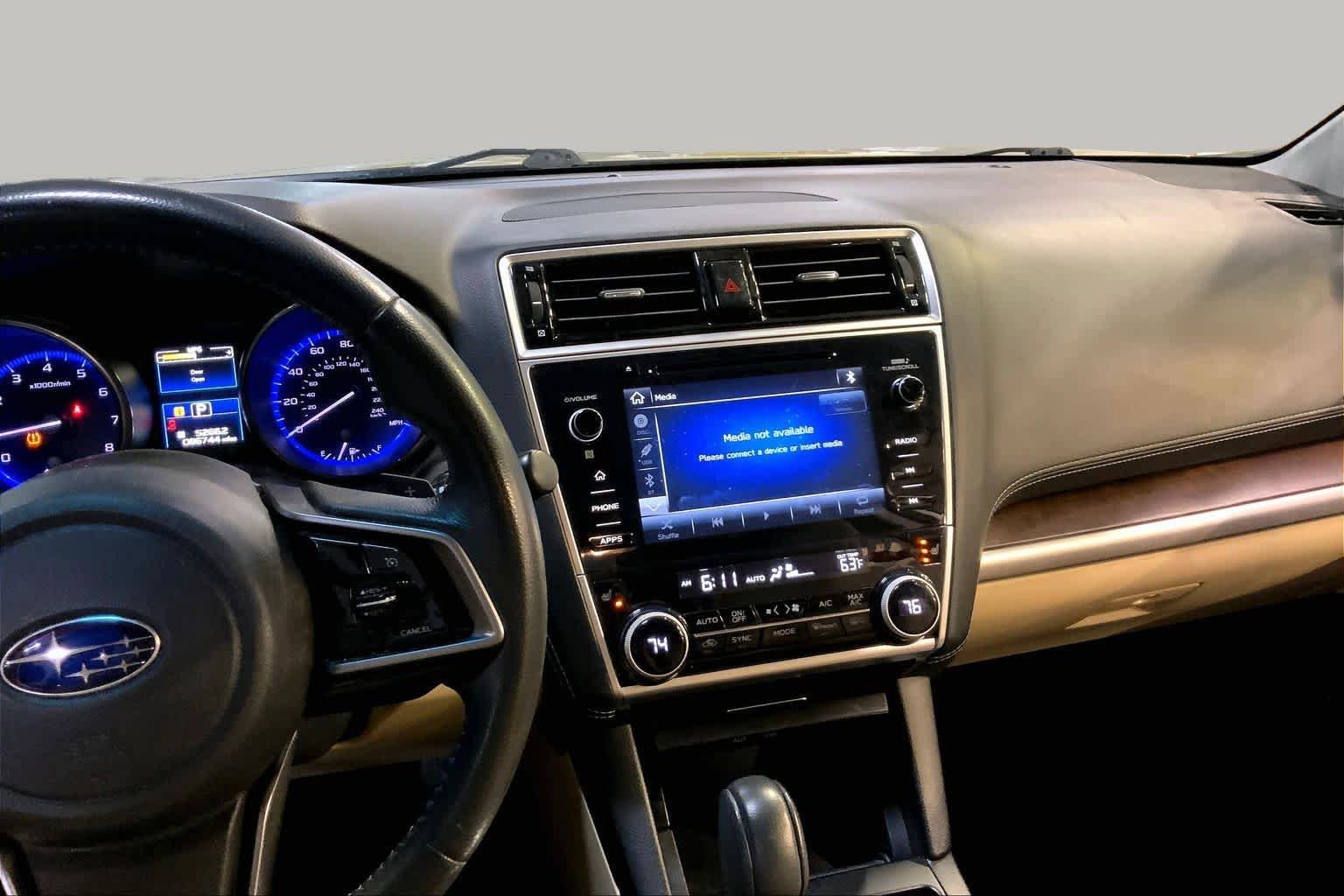 Used 2018 Subaru Outback 2.5i Limited AWD/4WD image 7