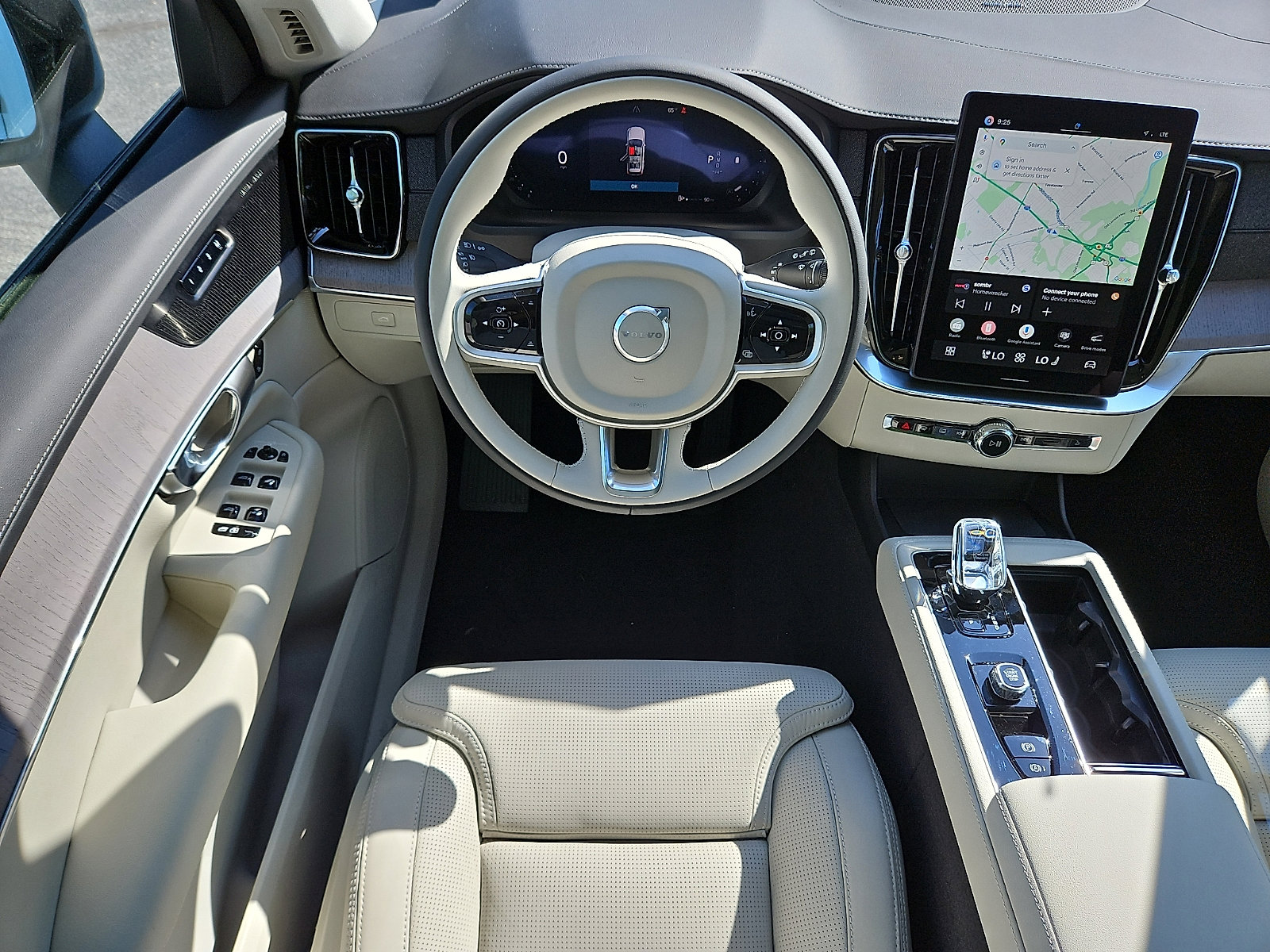 New 2026 Volvo XC90 B6 Ultra w/ Protection Package Premier AWD/4WD image 9