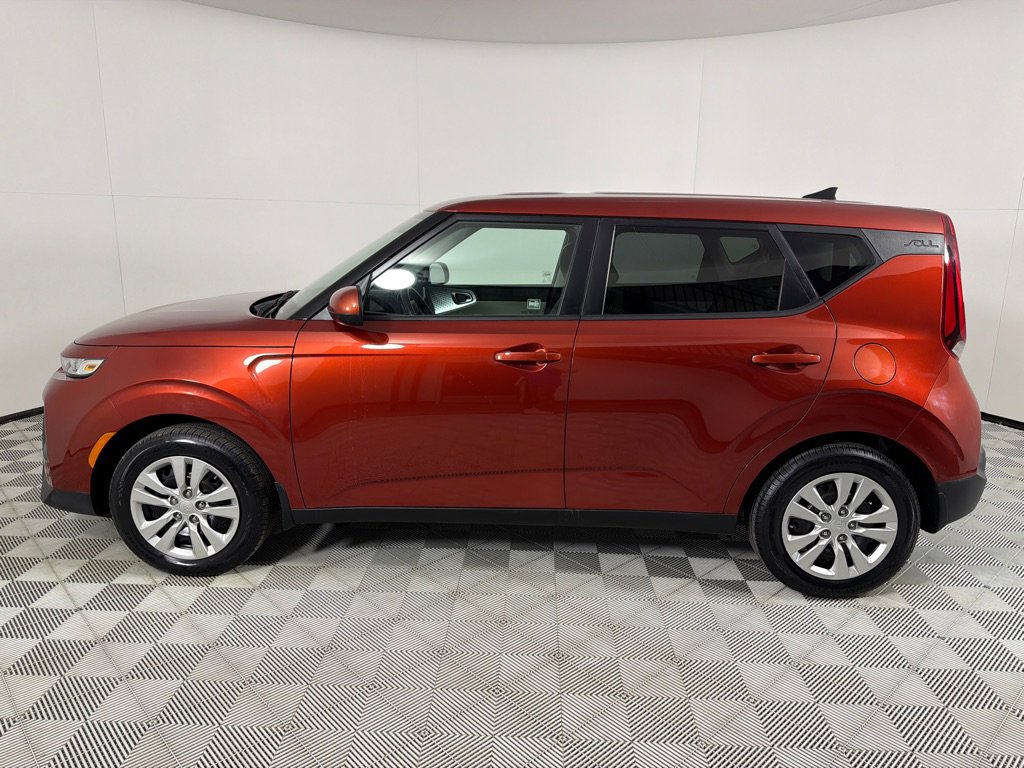 Used 2020 Kia Soul LX FWD image 6