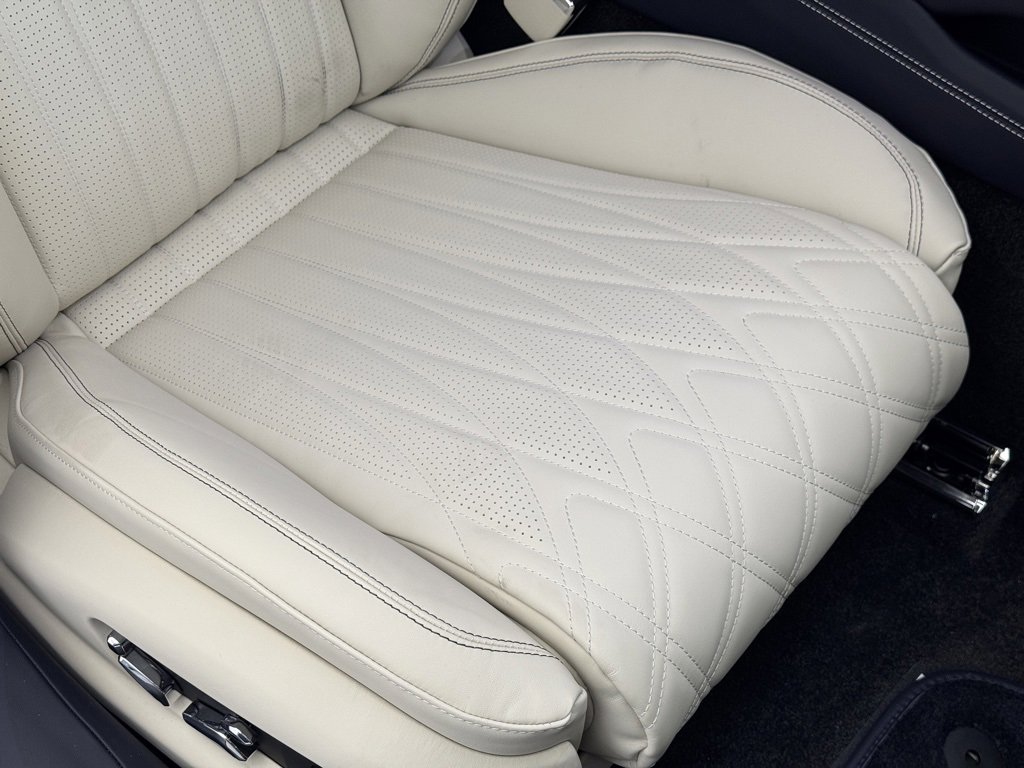 New 2026 Bentley Flying Spur Azure image 64