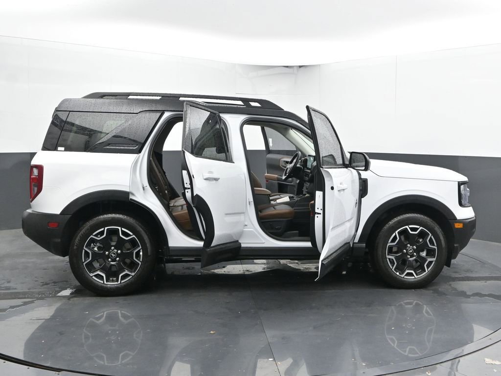 New 2025 Ford Bronco Sport Outer Banks image 58