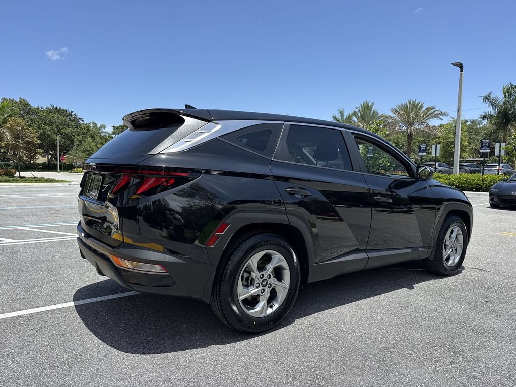 Used 2023 Hyundai Tucson SE FWD image 24